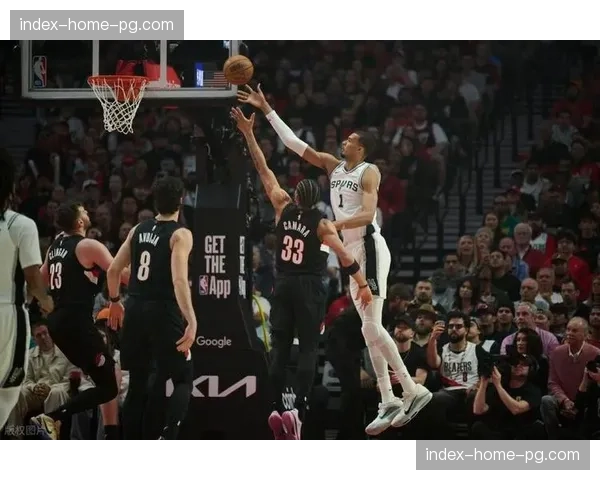 马刺114-93战胜开拓者，文班亚马率队取得系列赛3-1领先